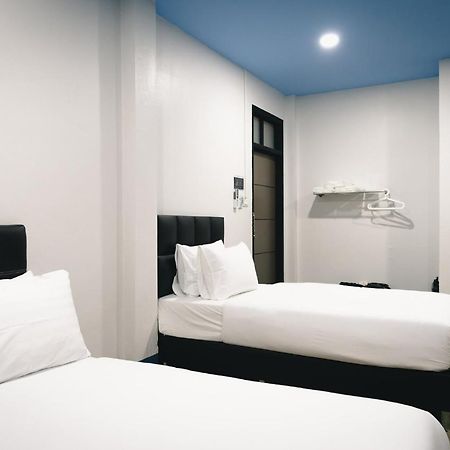 Udomsuk Hotel Satun Bagian luar foto