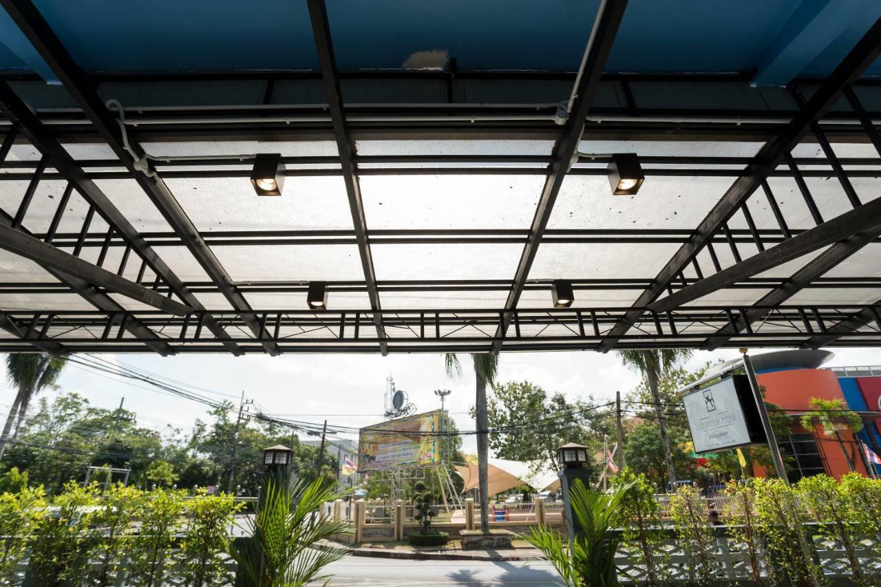 Udomsuk Hotel Satun Bagian luar foto